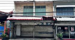 อาคารพาณิชย์ 2 ชั้น 2 คูหาติดกัน (หลังมุม) ซอยพหลโยธิน 62 , ซอยลำลูกกา 21 ถนนพหลโยธิน ปทุมธานี