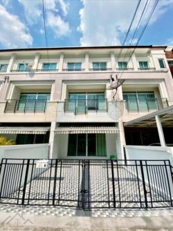 ขายทาวน์โฮม 3 ชั้น 22 ตร.ว. บ้านกลางเมือง เออร์บาเนี่ยน พระราม 9 ใกล้ MRT ศรีกรีฑา
