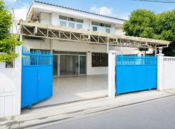 ใกล้ MRT สุทธิสาร 450ม. จอดรถในบ้านได้ 3 คัน คฤหาสน์  2 ชั้น 4 นอน 2 น้ำ 50 ตร.ว.300 ตร.ม. 