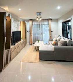 กาญจน์กนก 12 เฟส 3 บ้านเดี่ยวหลังใหญ่ เลี้ยงสัตว์ได้ เฟอร์ครบ พร้อมอยู่ แปลงหน้าสวน หันหน้าทิศเหนือ ไม่ร้อน