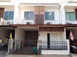 ให้เช่าทาวน์โฮม 3 ชั้น 3 ห้องนอน อารียา The Colors 2 ลาดปลาเค้า ใกล้ ม.เกษตร 