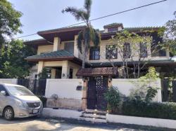 บ้านเดี่ยวขนาดใหญ่ สร้างเอง ดีไซน์เอง ใส่ใจทุกรายละเอียด