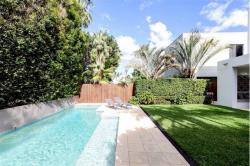 ด่วน! เซ้งธุรกิจบ้านพัก Pool Villa ใจกลางกรุงเทพ คืนทุนไวใน 1-2 ปี กำไรงาม