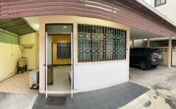 MRT อิสรภาพ จอดรถ 2คันBiGC ราชภัฏบ้านสมเด็จ 99ตรม. ให้เช่าบ้านเดี่ยว 24 ตรว. 