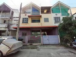 ขายทาวน์โฮม ลูกกอล์ฟ พรีเมี่ยม ถนน บอนด์สตรีท ปากเกร็ด นนทบุรี