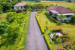 ทิวทัศน์ของภูเขา แม็คโคร ปากช่อง ทองสมบูรณ์ 7 กม. บ้านพักสไตล์รีสอร์ตในเขาใหญ่180 ตร.ม. 2นอน 2 น้ำ บรรยากาศ เงียบสงบ ร่มรื่น วิวภูเขา 