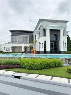 ให้เช่าบ้านเดี่ยว2ชั้น4นอนโครงการเศรษฐสิริเสรีไทยหลังมุมใกล้MRTนพรัตน์Fashion Island