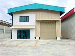 ที่ดินเพื่อธุรกิจ สร้างโรงงาน สร้างความสำเร็จ ออกแบบและก่อสร้างครบวงจร ราคาเริ่มต้นเพียง 2.9 ล้านบาท